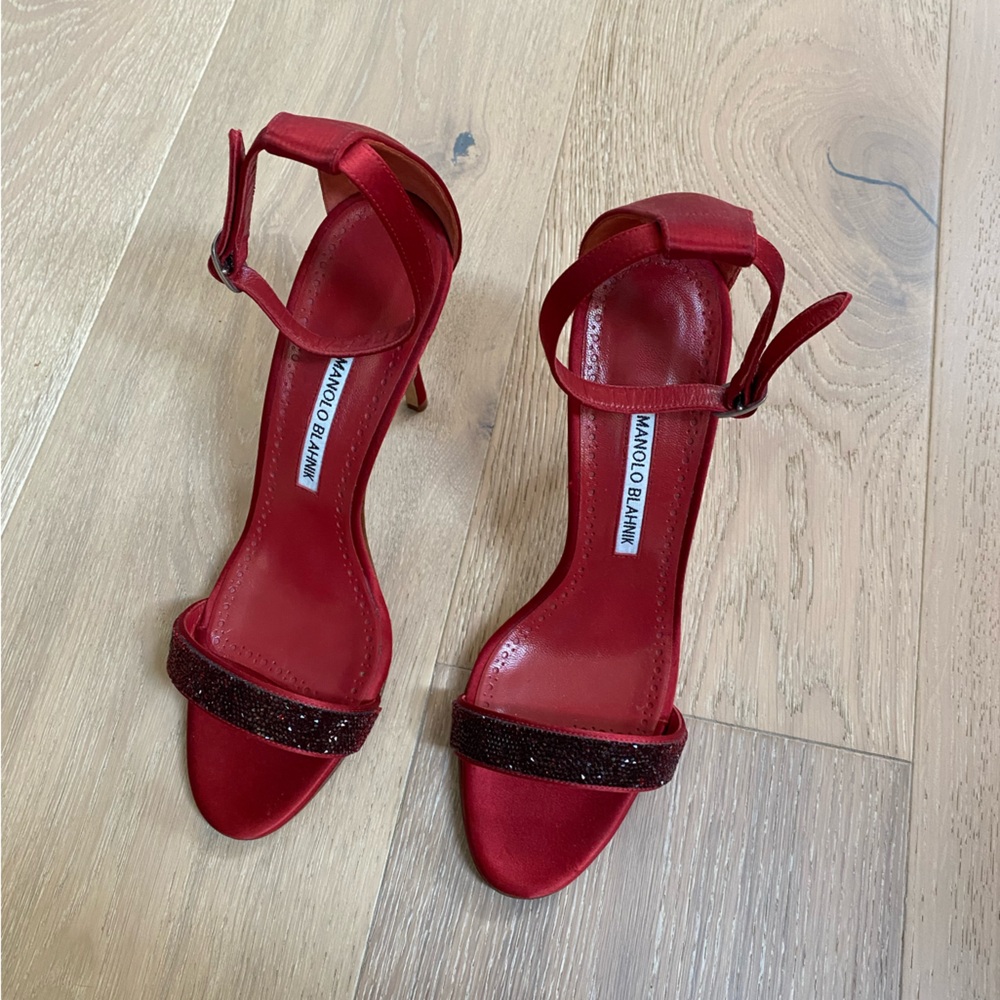 Manolo Blahnik Embellished Crystal Heels SZ 39